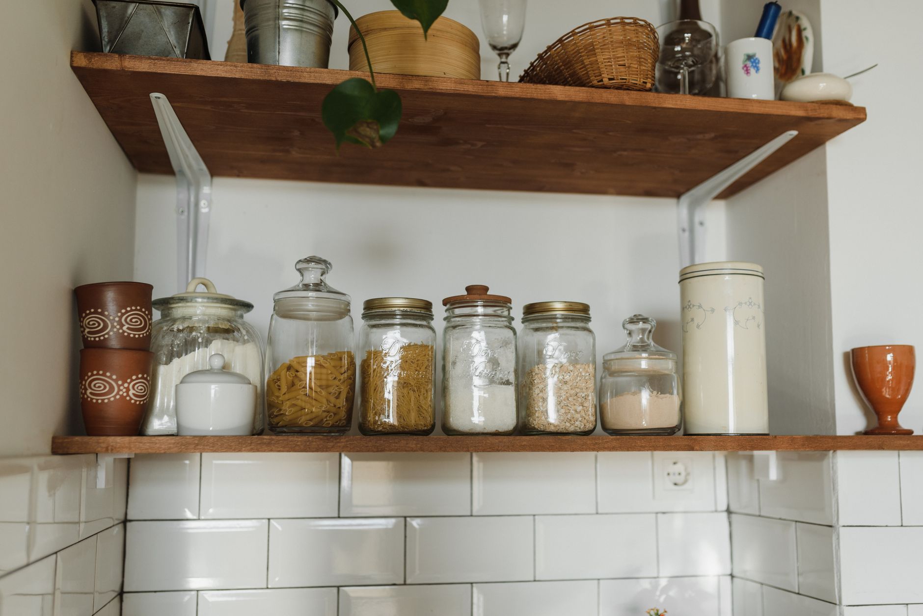 Checking a canning jar seal