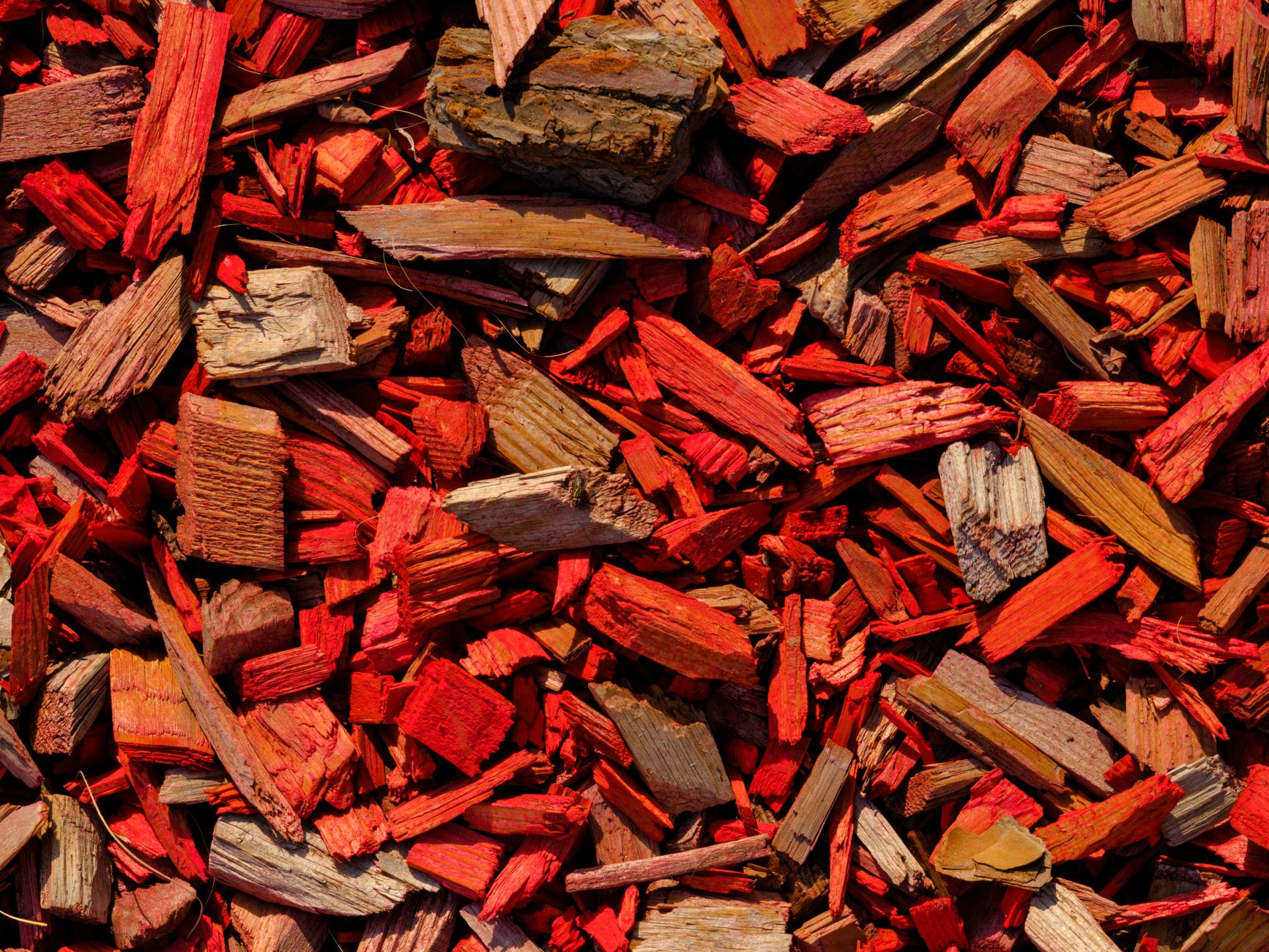 Choosing mulch material